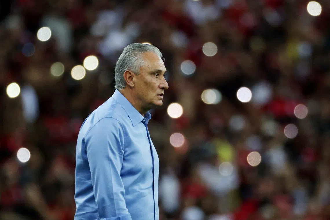 FILE PHOTO: Soccer Football - Brasileiro Championship - Flamengo v Palmeiras - Estadio Maracana, Rio de Janeiro, Brazil - August 11, 2024 Flamengo coach Tite looks on REUTERS/Sergio Moraes/File Photo