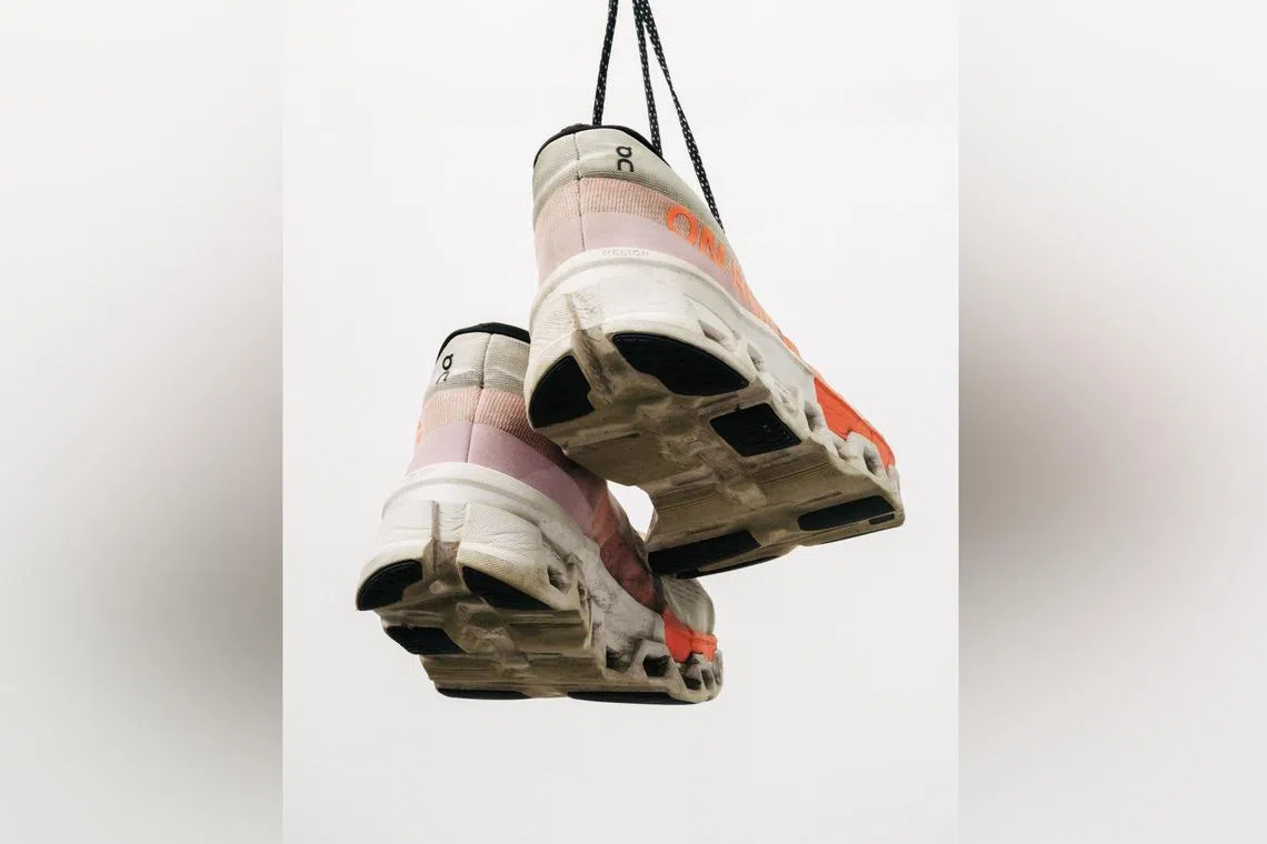 Some laboratory-based tests do not do a great job of replicating how shoes perform on feet in everyday life.