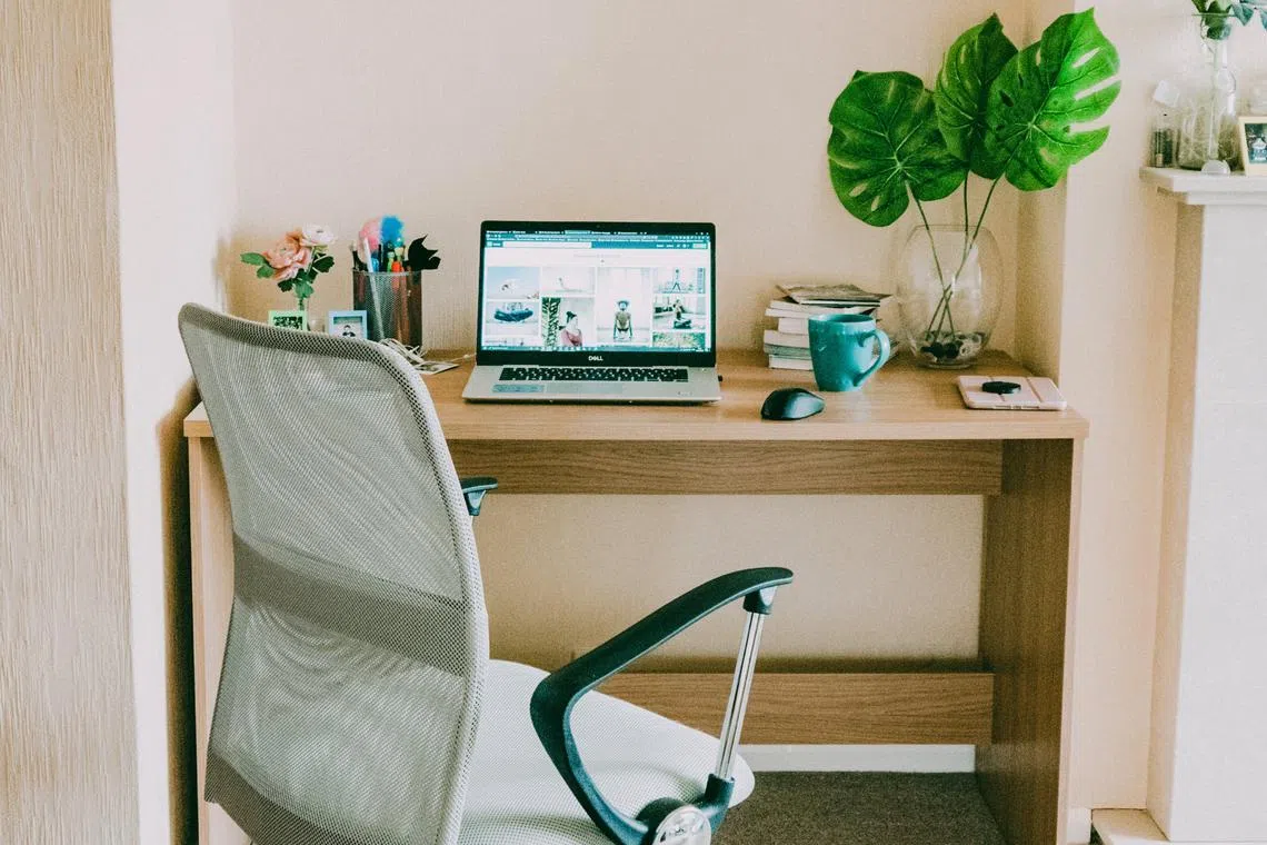 Most people working from home are seeing less of their friends than before Covid-19. 