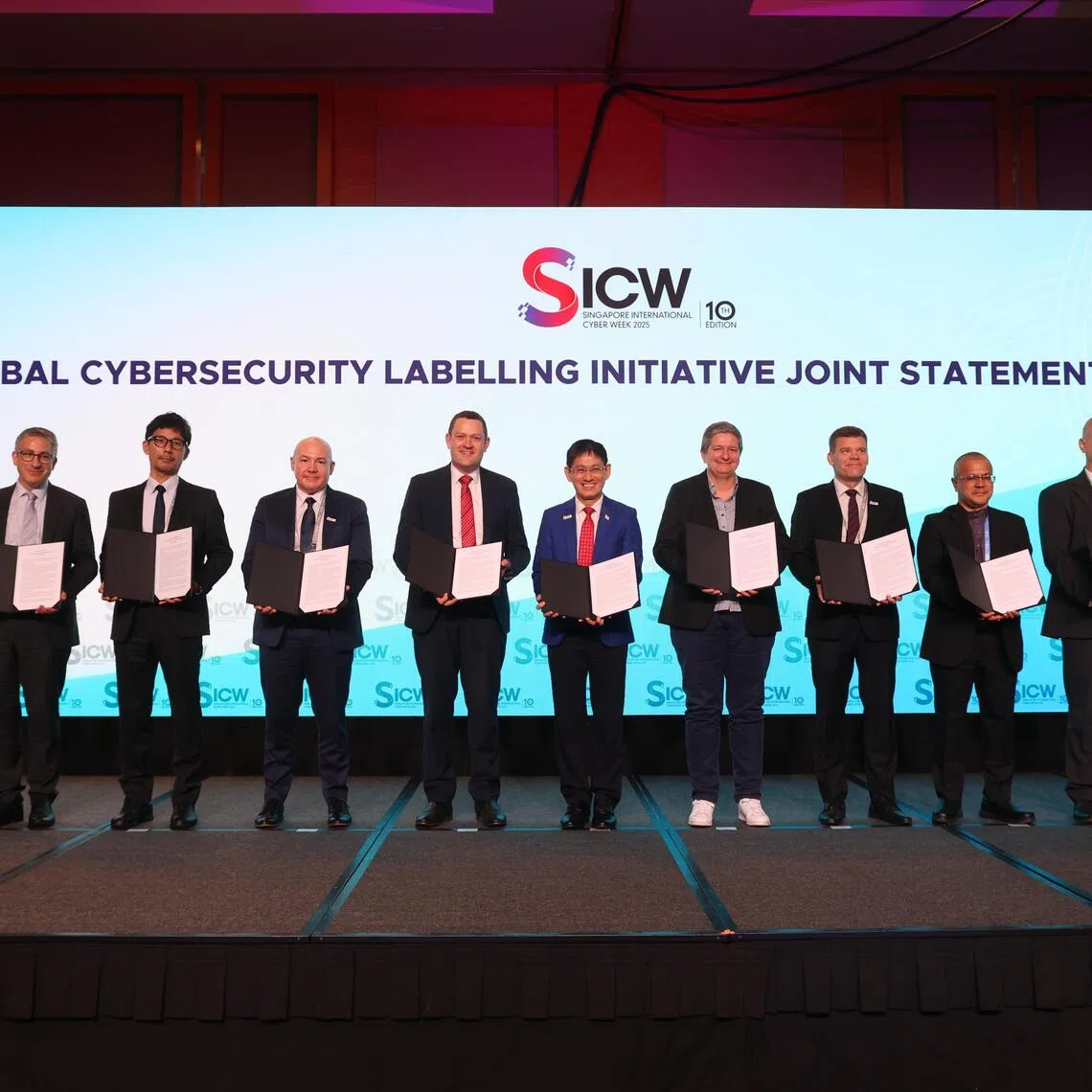 CMG20251023-KwongKC01 /邝启聪/俊贤/Singapore International Cyber Week (SICW) and GovWare 2025 (21 - 23/10), 11 country include Singapore announce GLOBAL CYBERSECURITY LABELLING INITIATIVE JOINT STATEMENT CEREMONY/Sands Exp