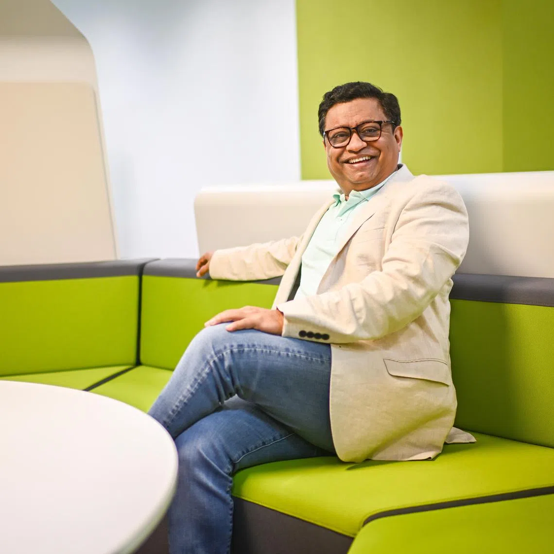 ST20240405_202425362658/samoney07/Shintaro Tay/Sue-Ann Cheow/

Me and My Money profile of Mr Amitabh Sarkar, VP & Head of Asia Pacific and Japan – Enterprise for Tata Communications.