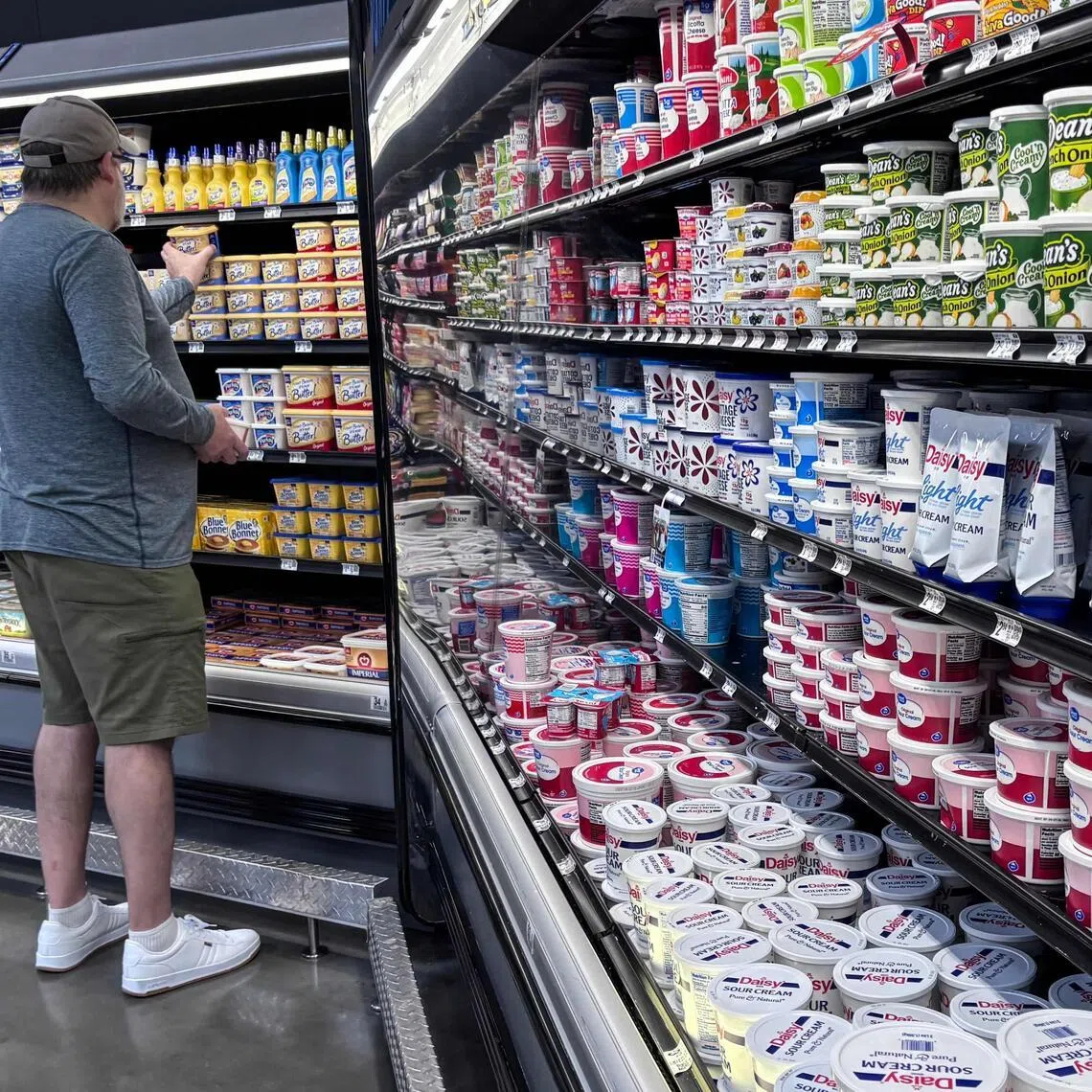 There were increases in the prices for food and alcohol wholesaling, securities brokerage, dealing, investment advice and related services as well as fuels and lubricants retailing, and long-distance trucking. 