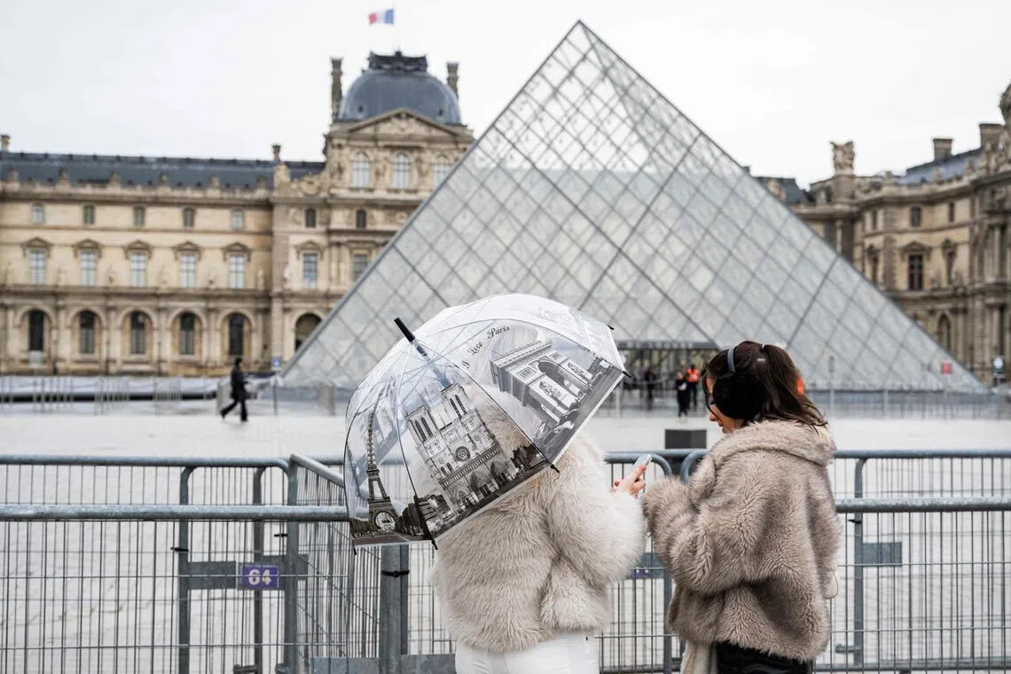 France detains nine in probe over alleged $15m Louvre ticket fraud