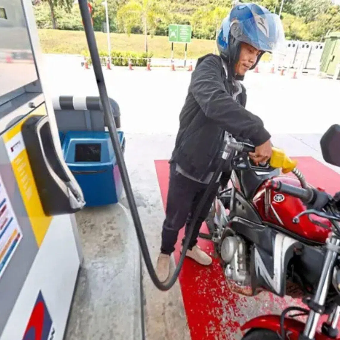Foreigners and permanent residents without MyKad are still allowed to buy unsubsidised RON95 petrol if they are using locally-registered vehicles.