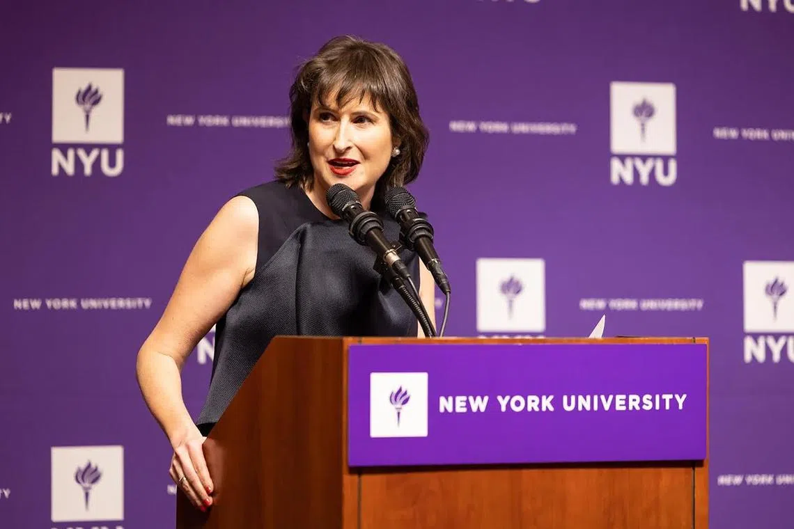 sdnyu2 - Dean Prof Victoria Rosner


Credit:  Courtesy of NYU Photo Bureau