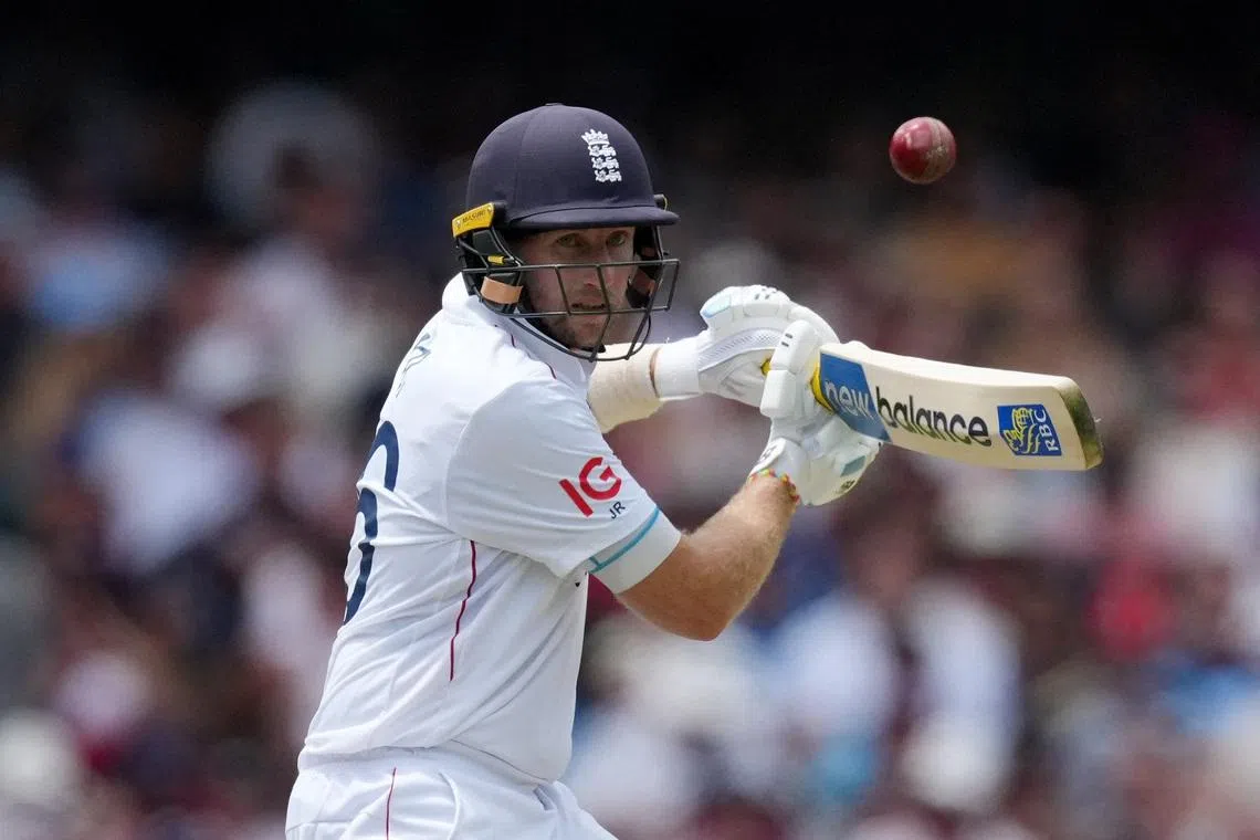 Cricket - The Ashes - Australia v England - Fifth Test - Sydney Cricket Ground, Sydney, Australia - January 5, 2026 England's Joe Root in action. REUTERS/Asanka Brendon Ratnayake