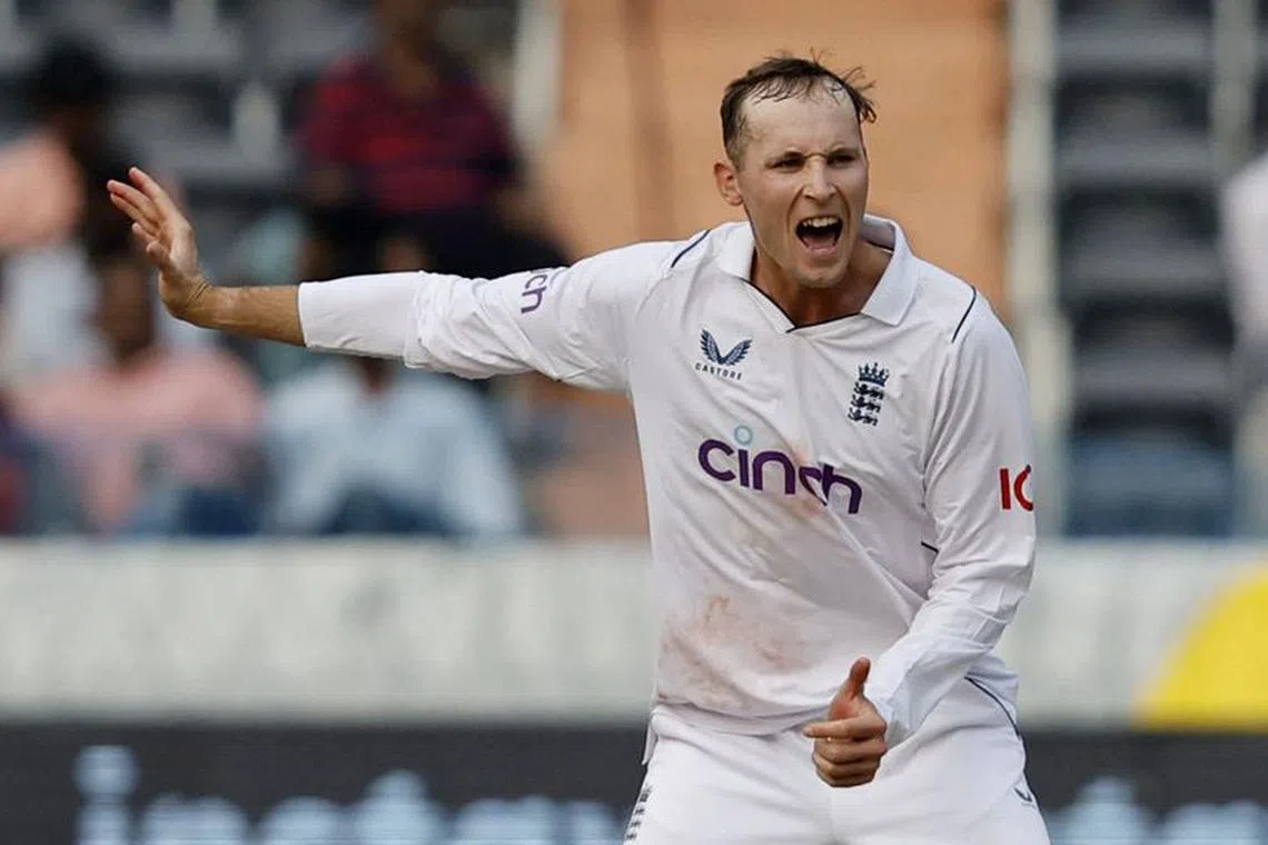 Cricket - First Test - India v England - Rajiv Gandhi International Cricket Stadium, Hyderabad, India - January 25, 2024 England's Tom Hartley in action REUTERS/Francis Mascarenhas