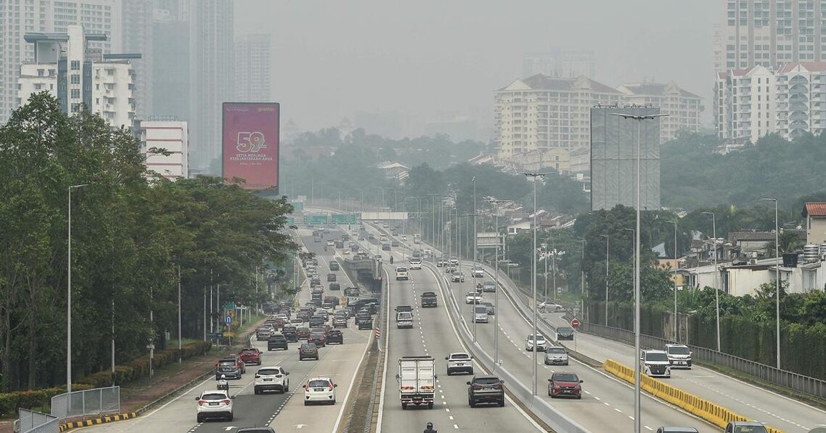 Haze in Malaysia: URTI, conjunctivitis cases on the rise in parts of country, says Health Ministry