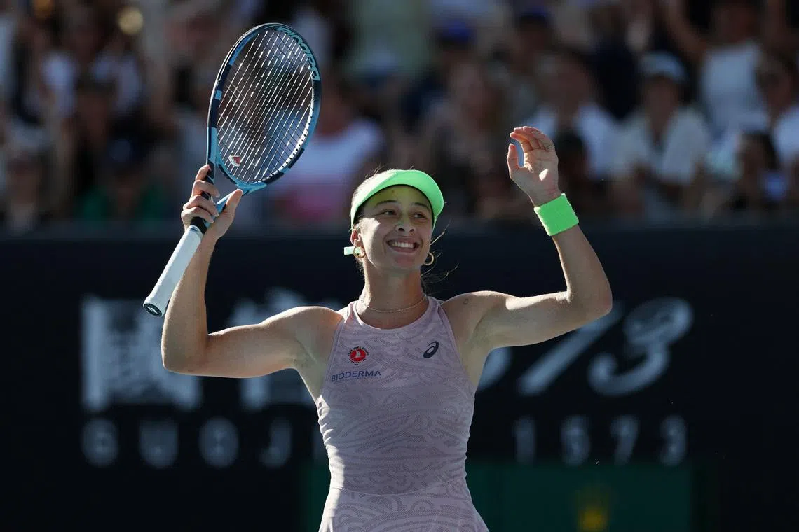 Tennis - Australian Open - Melbourne Park, Melbourne, Australia - January 18, 2026 Turkey's Zeynep Sonmez celebrates after winning her first round match against Russia's Ekaterina Alexandrova REUTERS/Edgar Su