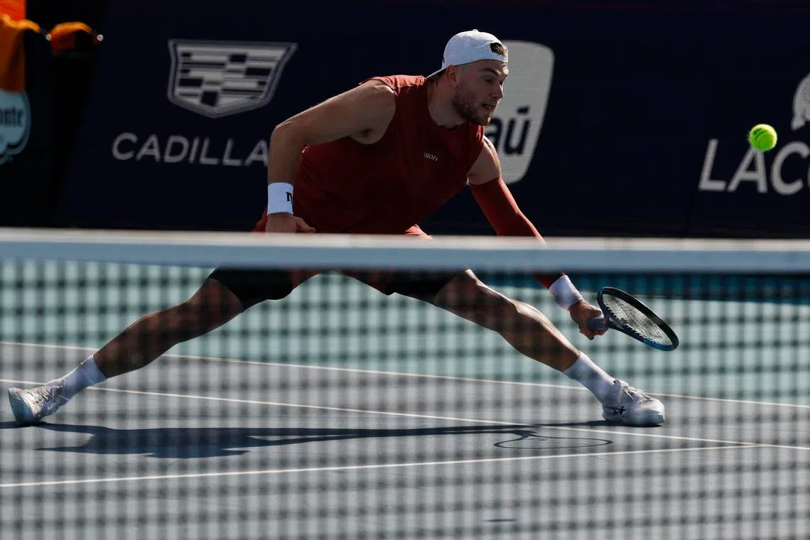 Mar 20, 2026; Miami Gardens, FL, USA; Jack Draper (GBR) reaches for a forehand against Reilly Opelka (USA) (not pictured) on day four of the 2026 Miami Open at Hard Rock Stadium. Mandatory Credit: Geoff Burke-Imagn Images