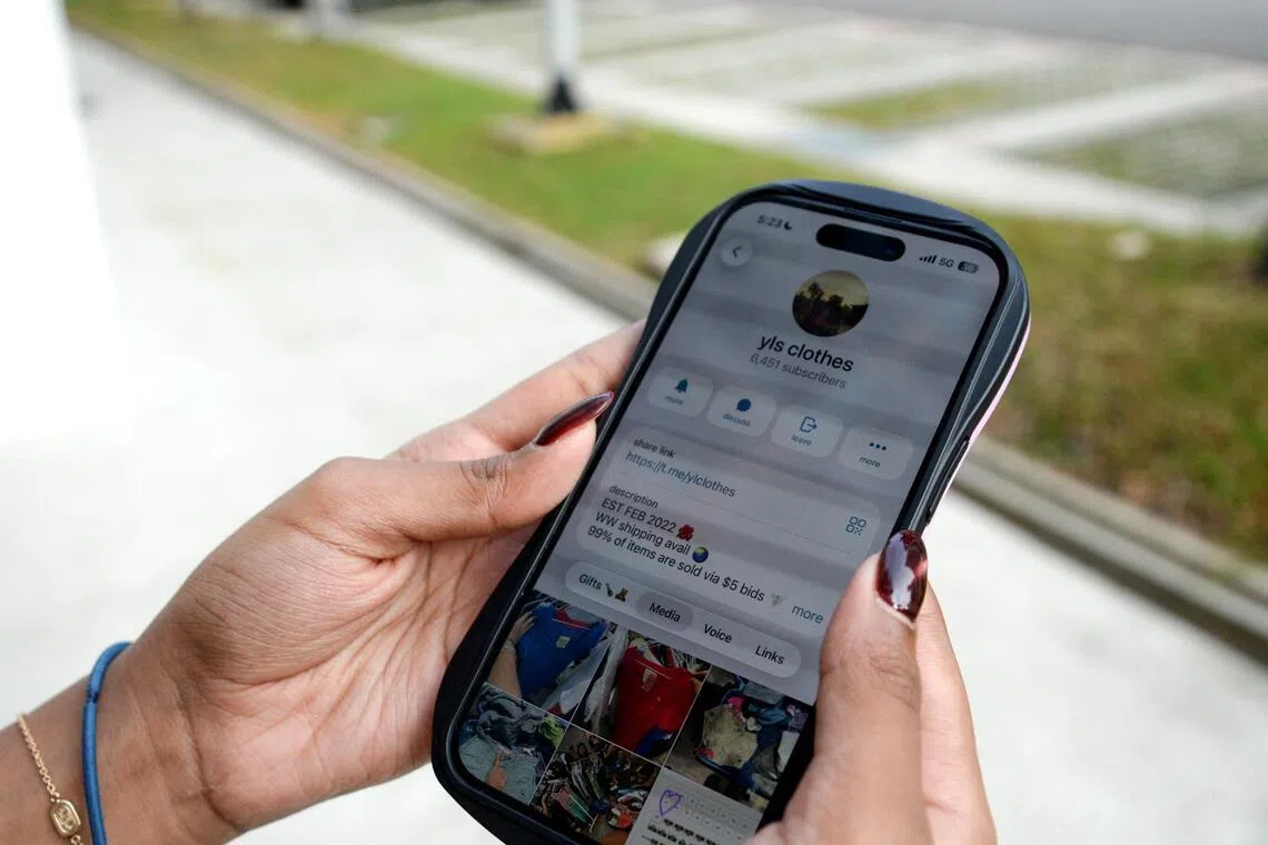 Yls Clothes est l'une des chaînes Telegram préférées d'Ishika Suresh pour acheter de la mode d'occasion.