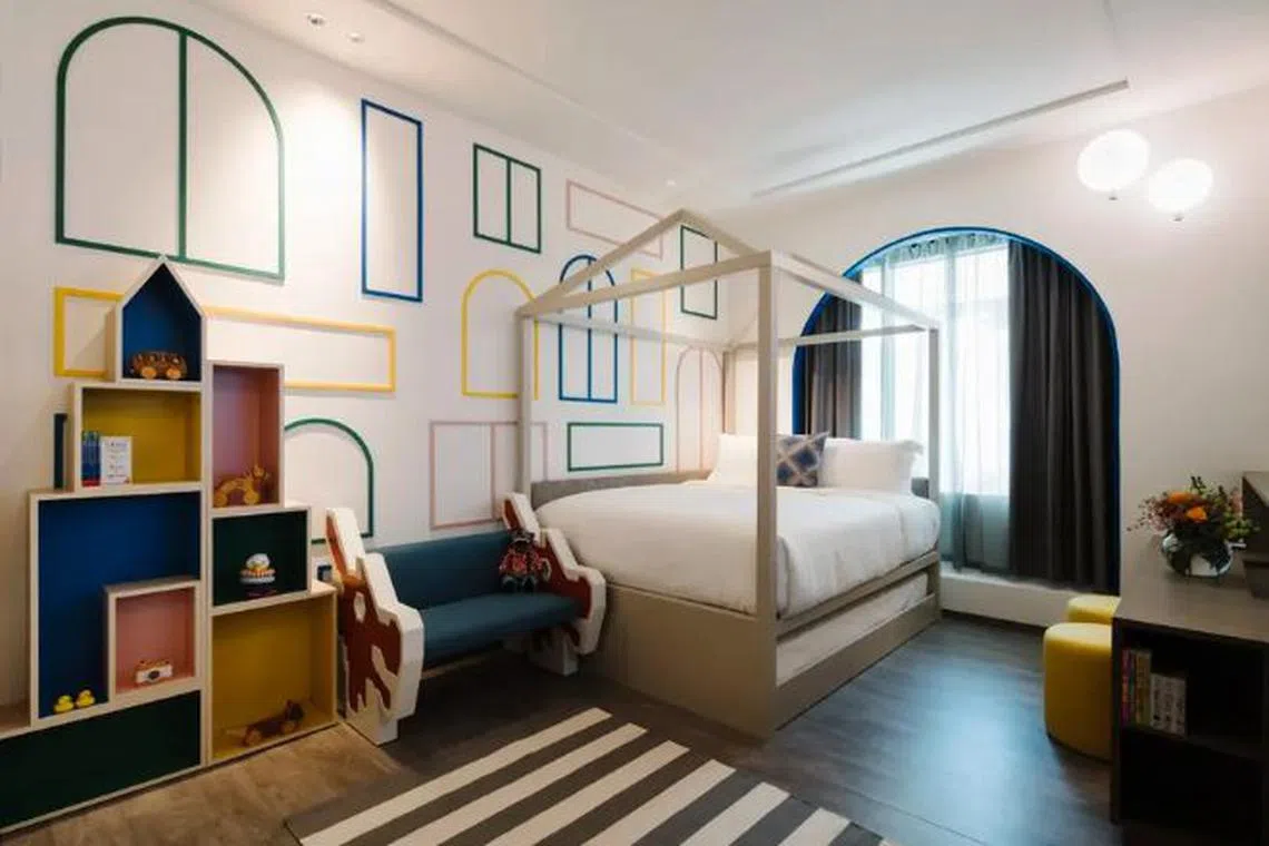 8.8 National Day sale: Best SG60 luggage and travel deals