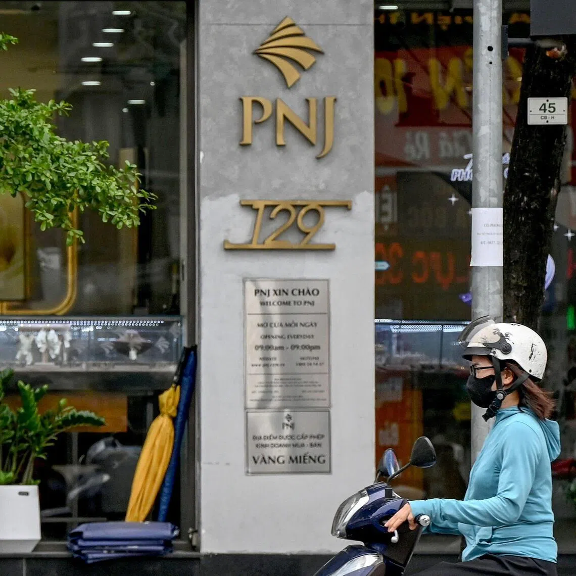 The case has shaken the nation’s largest listed jeweller, Phu Nhuan Jewelry JSC, whose shares have fallen more than 35 per cent.