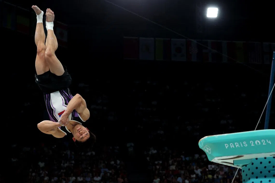 Paris 2024 Olympics - Artistic Gymnastics - Men's Vault Final - Bercy Arena, Paris, France - August 04, 2024. Carlos Edriel Yulo of Philippines in action on the Vault. REUTERS/Amanda Perobelli