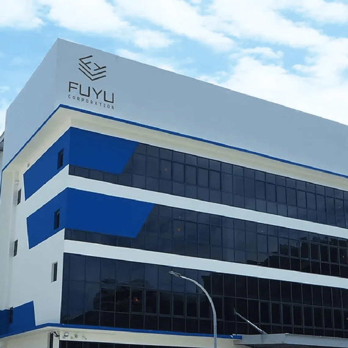 Fu Yu manufactures precision plastic and metal components.