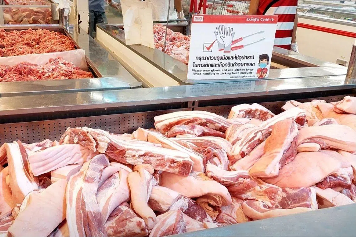 Pork prices have risen sharply and data from Office of Agricultural Economics show that live pig prices at farm level in Nakhon Pathom have also risen.