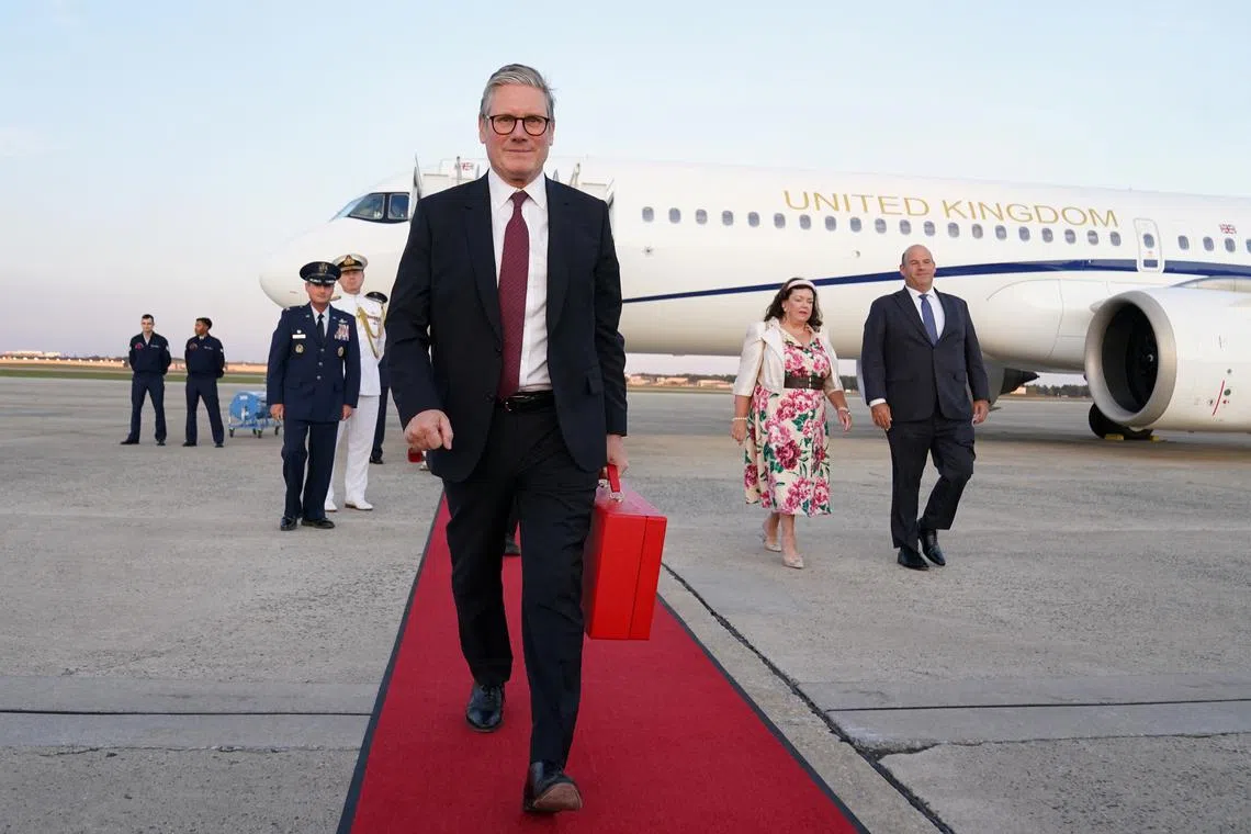 FILE PHOTO: Britain's Prime Minister Sir Keir Starmer arrives at Joint Base Andrews Airport, in Maryland, U.S., September 12, 2024.  Stefan Rousseau/Pool via REUTERS/File Photo