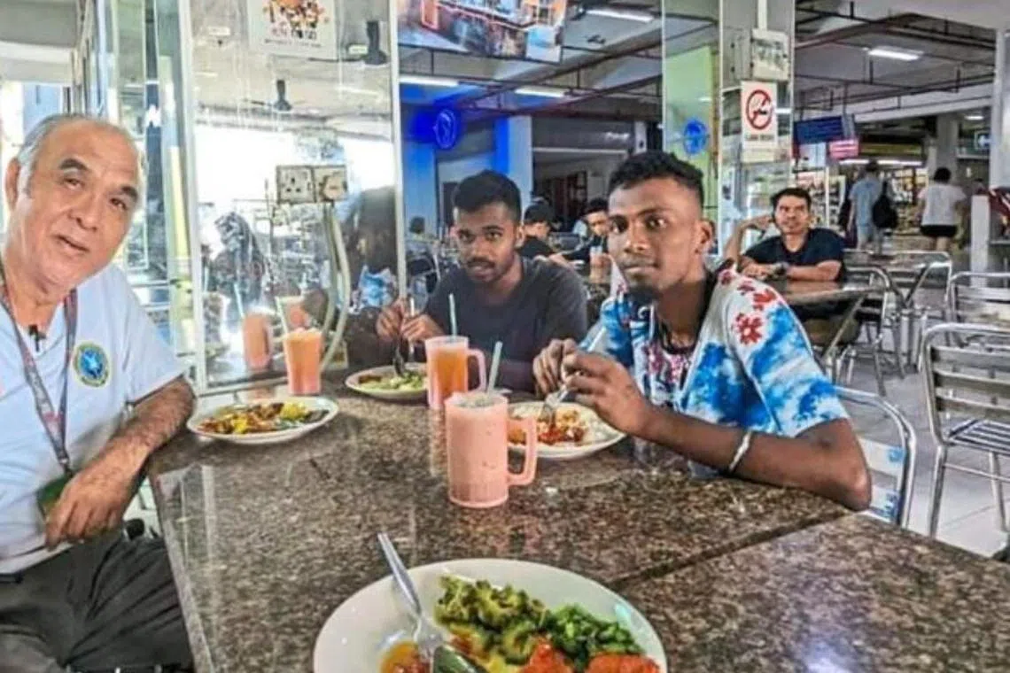 (From left) Yayasan Kebajikan Suria Johor Bahru founder James Ho with Mr B Gopi and Mr K Vishnu.