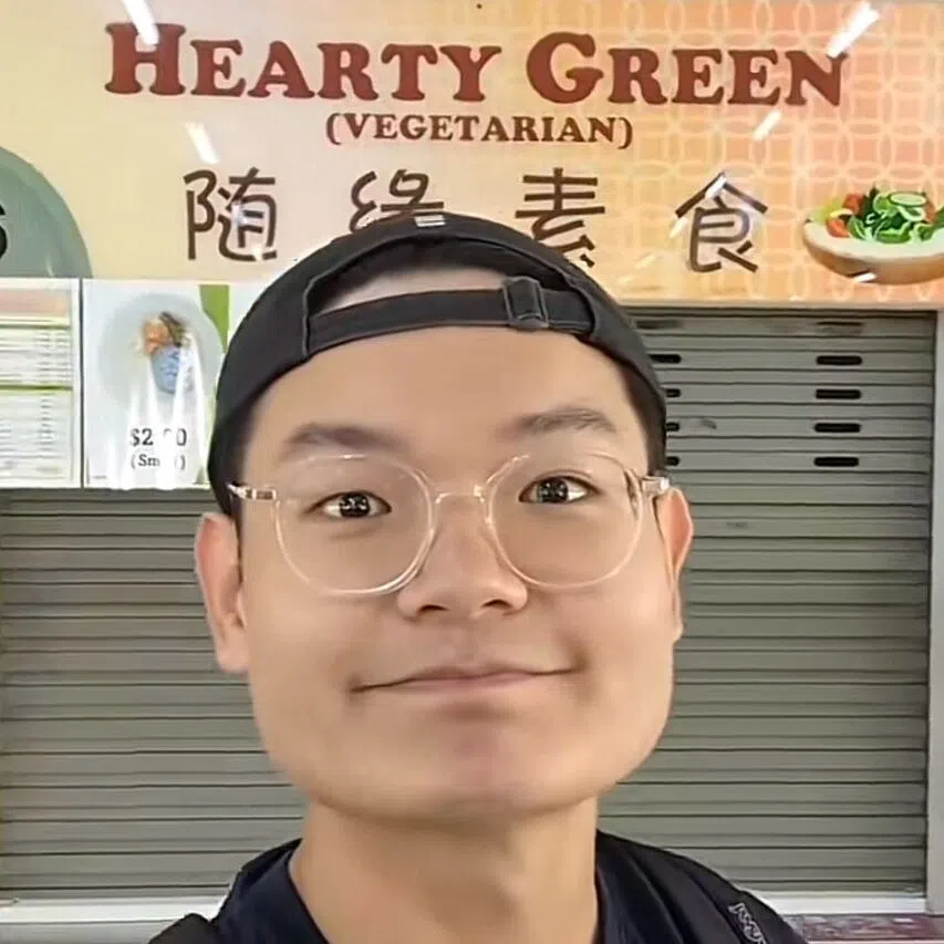 Mr Rayner Tan had opened the Hearty Green (Vegetarian) stall at Mee Toh School on Aug 19.
