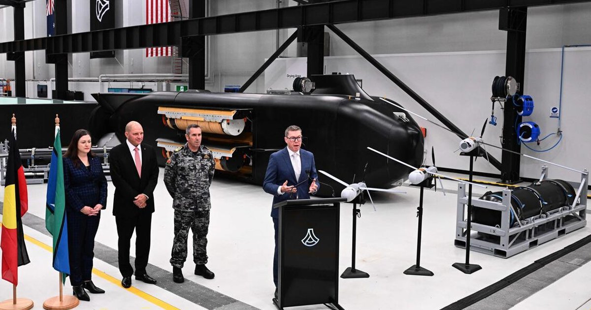 Australia says unmanned submarine to carry mines, aerial drones