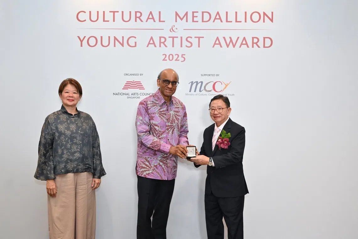 (From left) Chairman of the National Arts Council Ms Goh Swee Chen, President Tharman Shanmugaratnam conferring the Cultural Medallion to 2025 recipient Mr Nai Swee Leng.