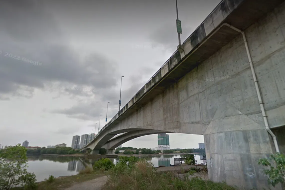 The man's car was found on a bridge in Permas Jaya in Johor in the early morning of March 11, reported Sin Chew Daily. 
