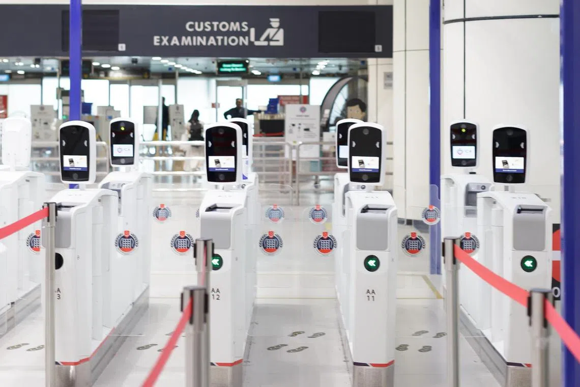ICA had previously trialled QR code clearance at the arrival and departure bus halls of Tuas and Woodlands checkpoints from Nov 21 to Dec 1.