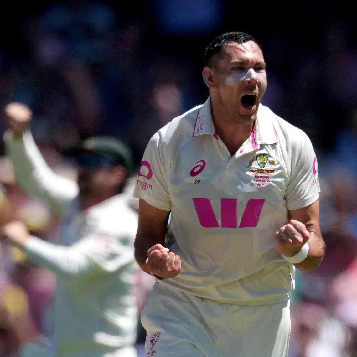 Cricket - The Ashes - Australia v England - Fifth Test - Sydney Cricket Ground, Sydney, Australia - January 7, 2026 Australia's Scott Boland celebrates after taking the LBW wicket of England's Joe Root REUTERS/Asanka Brendon Ratnayake