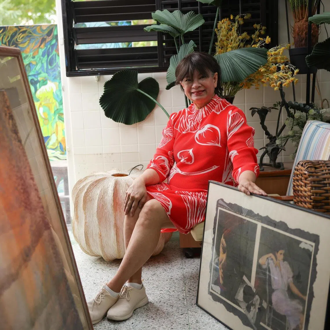 Karen Hoisington, artist and daughter of Vincent Hoisington.