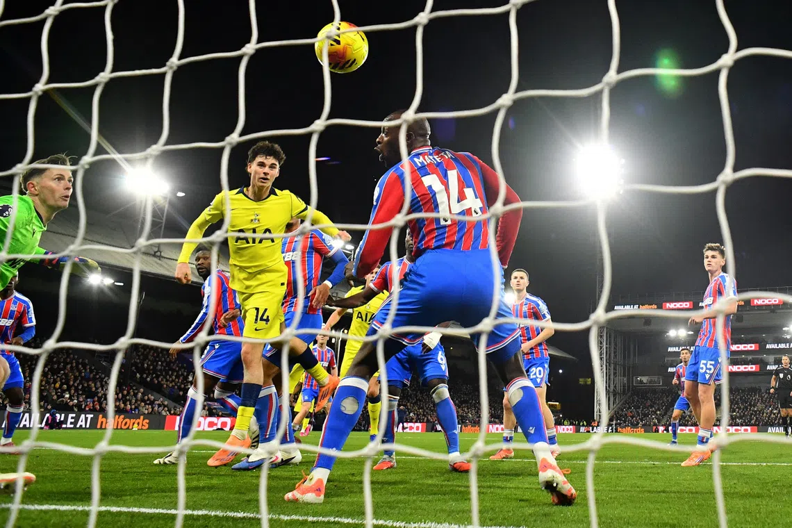 Soccer Football - Premier League - Crystal Palace v Tottenham Hotspur - Selhurst Park, London, Britain - December 28, 2025  Tottenham Hotspur's Archie Gray scores their first goal REUTERS/Dylan Martinez