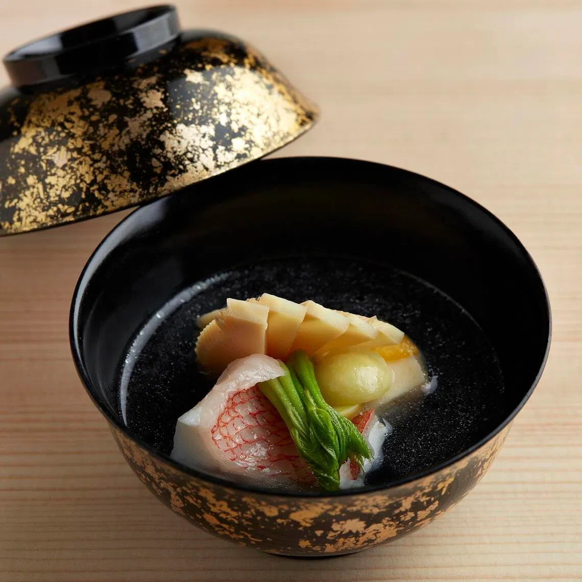 eqpicks09 - Shoukouwa - Kinki Soup


SOURCE AND COPYRIGHT: SHOUKOUWA