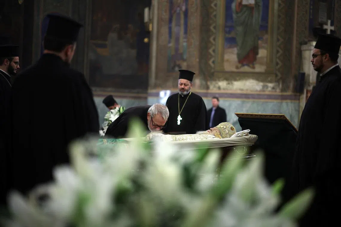 Bulgarians pay last respects to Orthodox Patriarch Neophyte | The ...