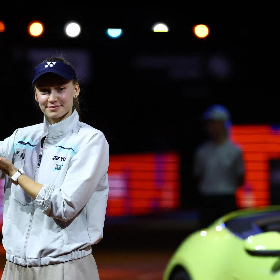 Tennis - WTA 500 - Stuttgart Open - Porsche-Arena, Stuttgart, Germany - April 19, 2026 Kazakhstan's Elena Rybakina celebrates with the trophy after winning her women's singles final against Czech Republic's Karolina Muchova REUTERS/Kai Pfaffenbach
