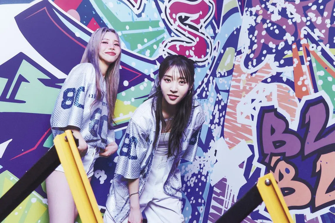 Mamamoo+, featuring Solar (left) and Moonbyul (right), will be performing at The Star Theatre on Nov 15, 2023.