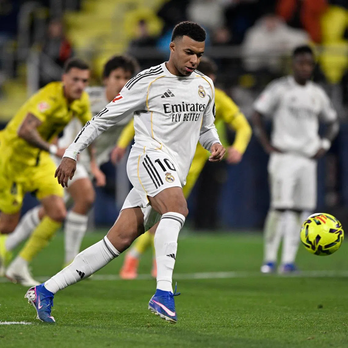 Soccer Football - LaLiga - Villarreal v Real Madrid - Estadio de la Ceramica, Villarreal, Spain - January 24, 2026 Real Madrid's Kylian Mbappe scores their second goal from the penalty spot REUTERS/Pablo Morano