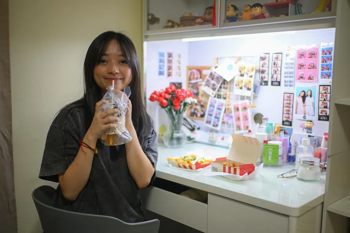 Ms Lee Yue-Er, 21, started her eating disorder when she was in Primary 5, due to challenging family circumstances.