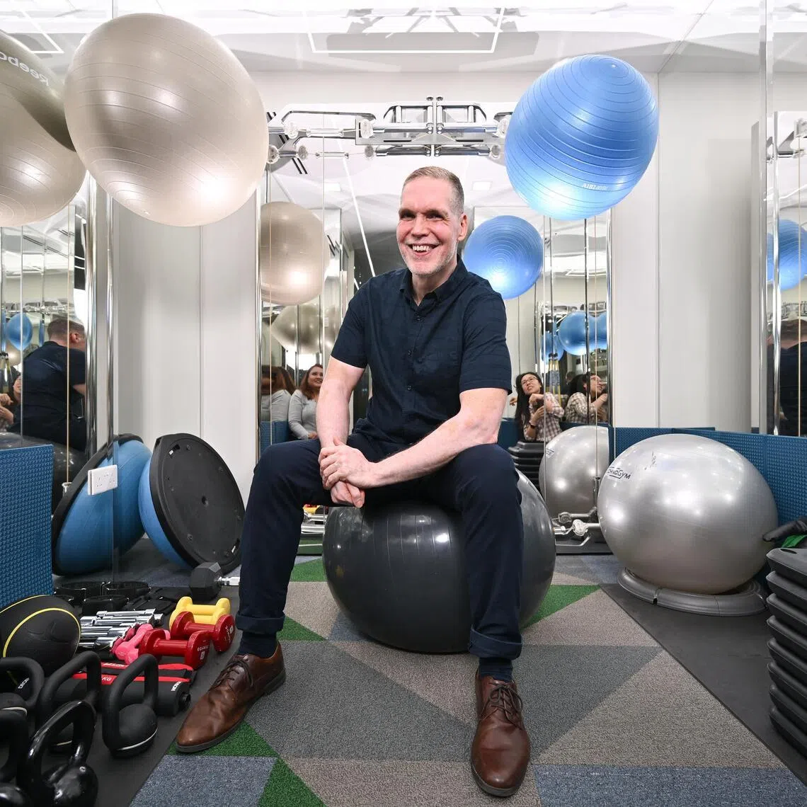 ST20251103-202553200450-Lim Yaohui-Sue-Ann Tan-samoney/

Dr Martin John, 53, Director and Osteopath, Orchard Health Clinic, inside his clinic on Nov 3, 2025. 

(ST PHOTO: LIM YAOHUI)