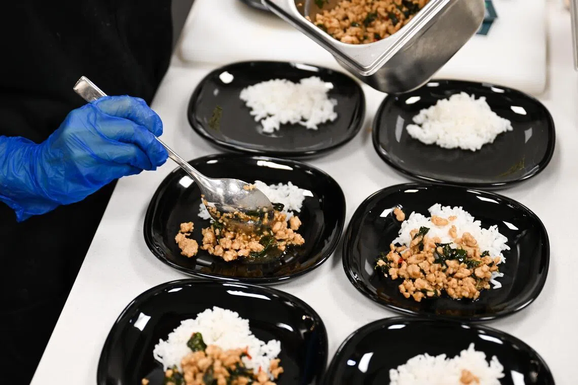 The strong performance of blended minced chicken in a 2025 taste test bodes well for the future, say researchers.
