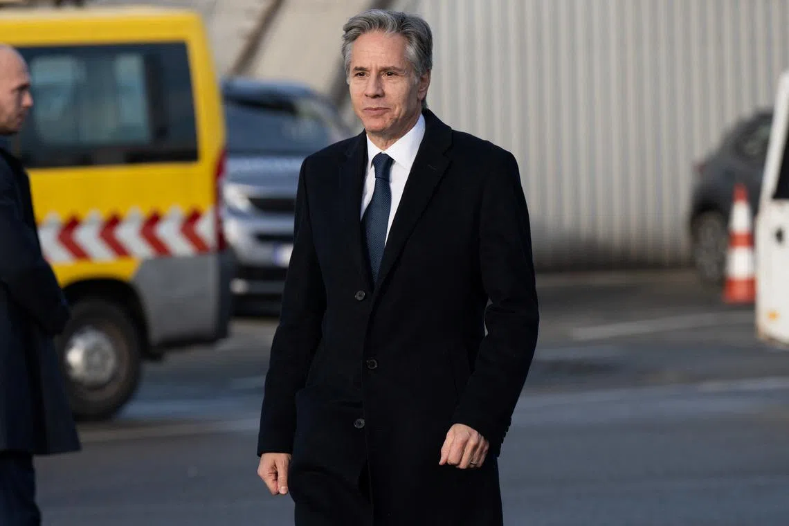 FILE PHOTO: US Secretary of State Antony Blinken walks on his way to board his airplane prior to departure from Brussels airport after the NATO Foreign Ministers meeting on Ukraine at its Headquarters in Brussels, Belgium November 29, 2023.     SAUL LOEB/Pool via REUTERS/File Photo
