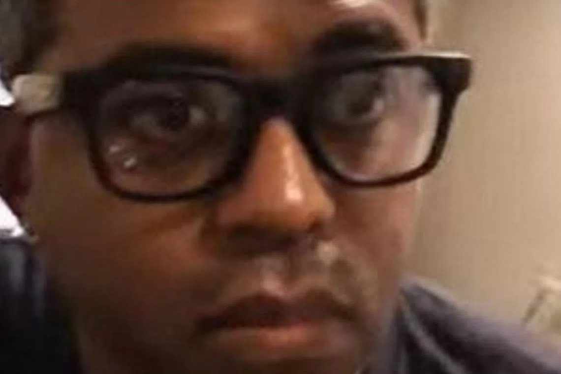 The suspect Shamsud-Din Jabbar recording himself in a mirror with his Meta glasses before the New Orleans attack on Jan 1.