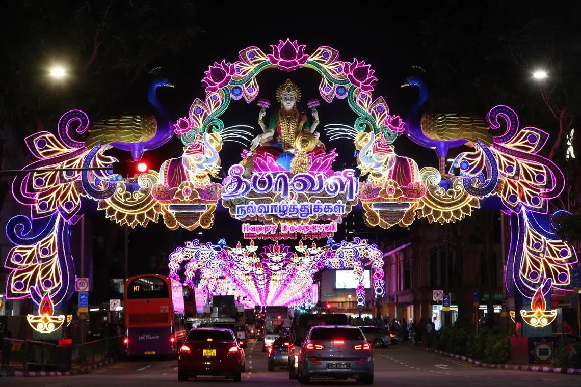 Mahalakshmi, the goddess of wealth, was featured on the main arch of the main 2020 light-up display sitting on a lotus flower, with two elephants anointing her with water.