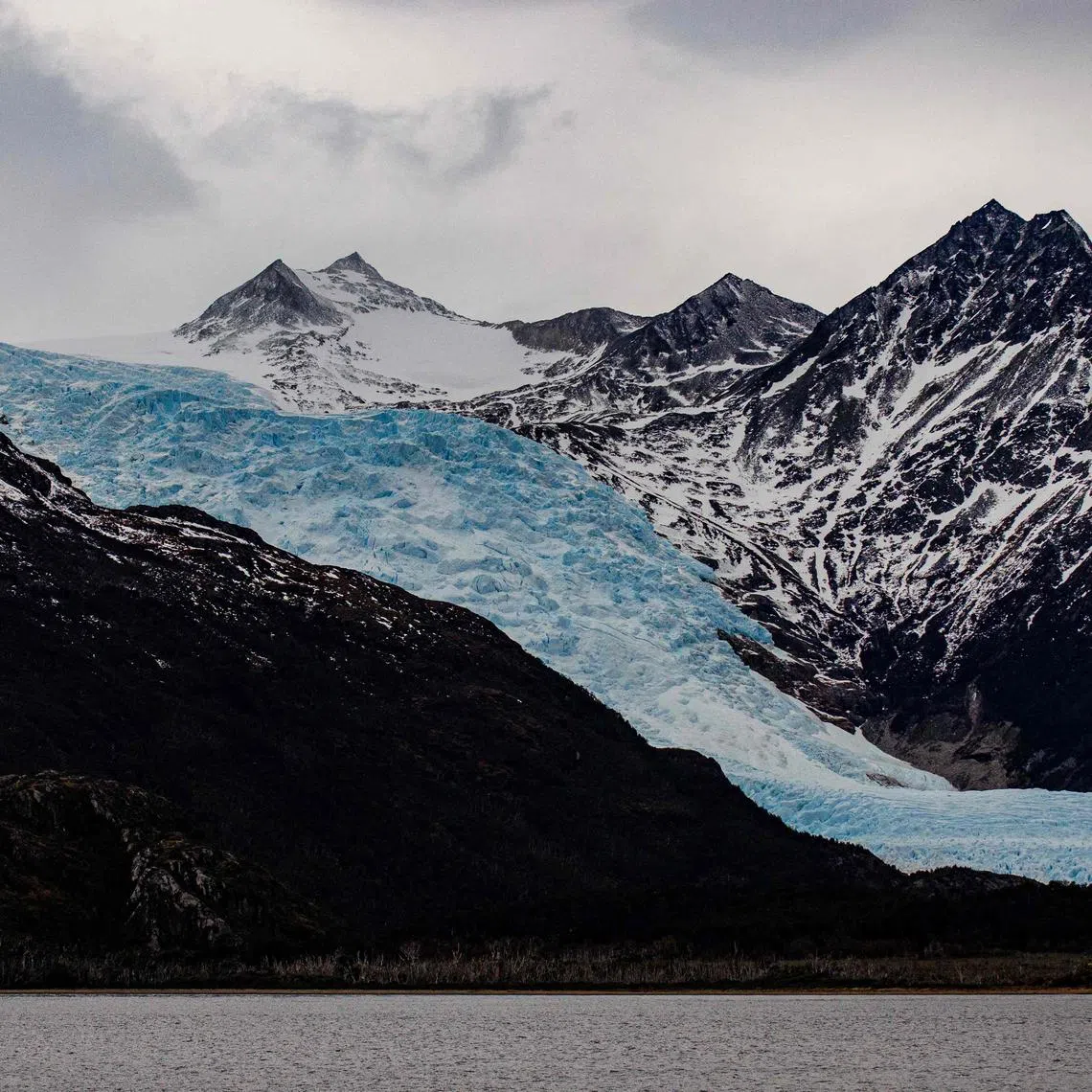 Scientists are analysing the sounds of escaping air bubbles from melting glaciers  to see if they could provide clues to the speed of the melt.