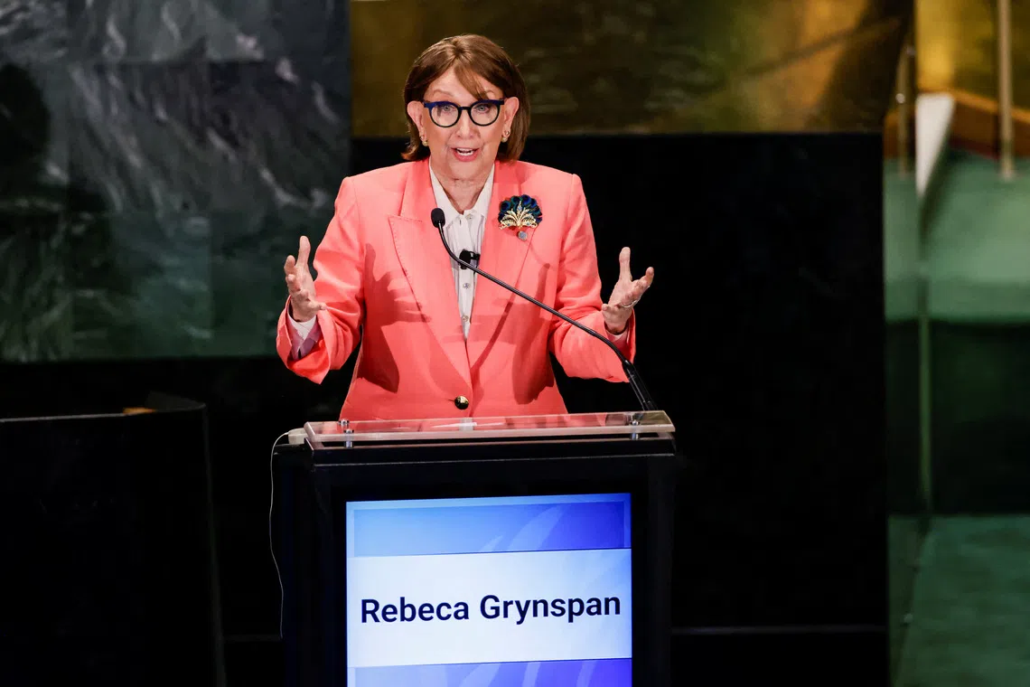 Costa Rica's Grynspan narrowly ahead in race to be next UN chief, sources say