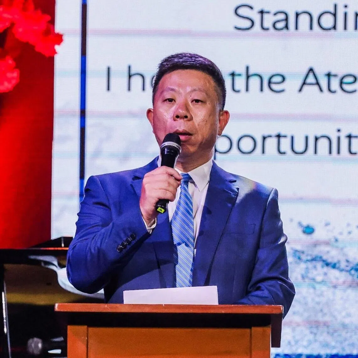 Philippine politicians, including at least two sitting senators, have called for Manila to expel Chinese ambassador Jing Quan.