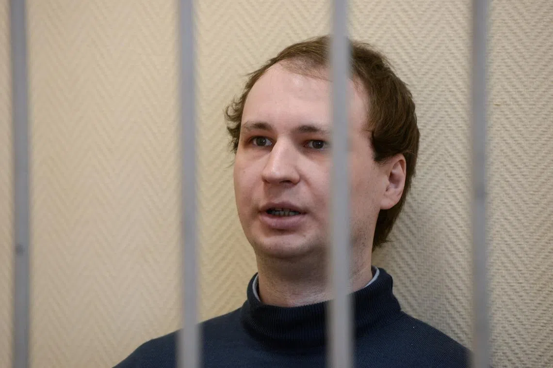 FILE PHOTO: Former U.S. Marine Robert Gilman, who serves a sentence for attacking a police officer and is accused of assaulting a prison official, attends a court hearing in Voronezh, Russia October 7, 2024. REUTERS/Vladimir Lavrov/File Photo