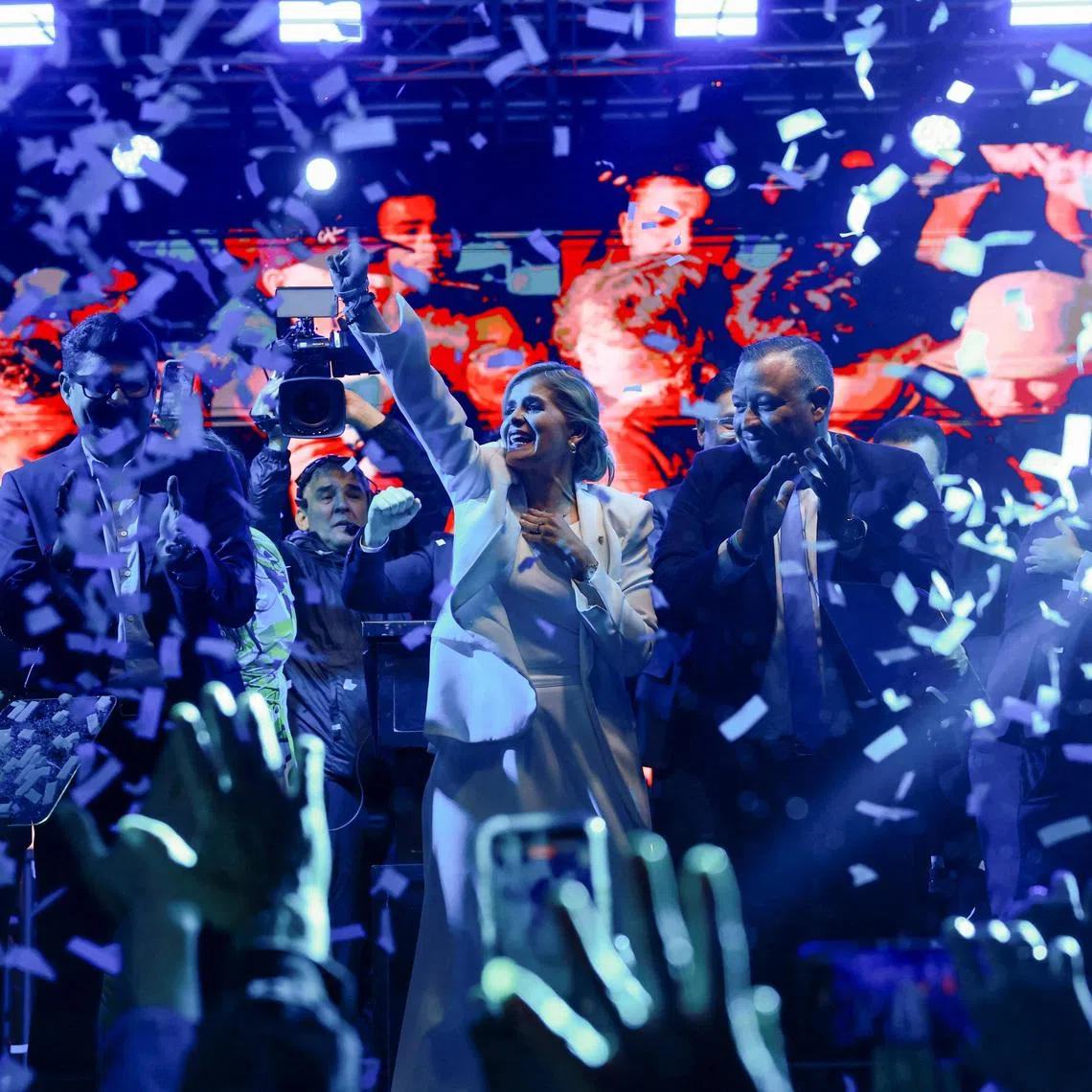 Presidential candidate Laura Fernandez of the Sovereign People's Party (PPSO) celebrates onstage as she leads the general election, in San Jose, Costa Rica, February 1, 2026. REUTERS/Raquel Cunha