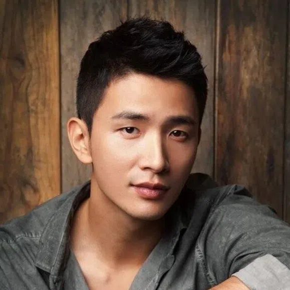 South Korean actor Lee Yong-joo was known for his roles in the hit drama Princess Hours and the tvN sitcom Blue Tower.