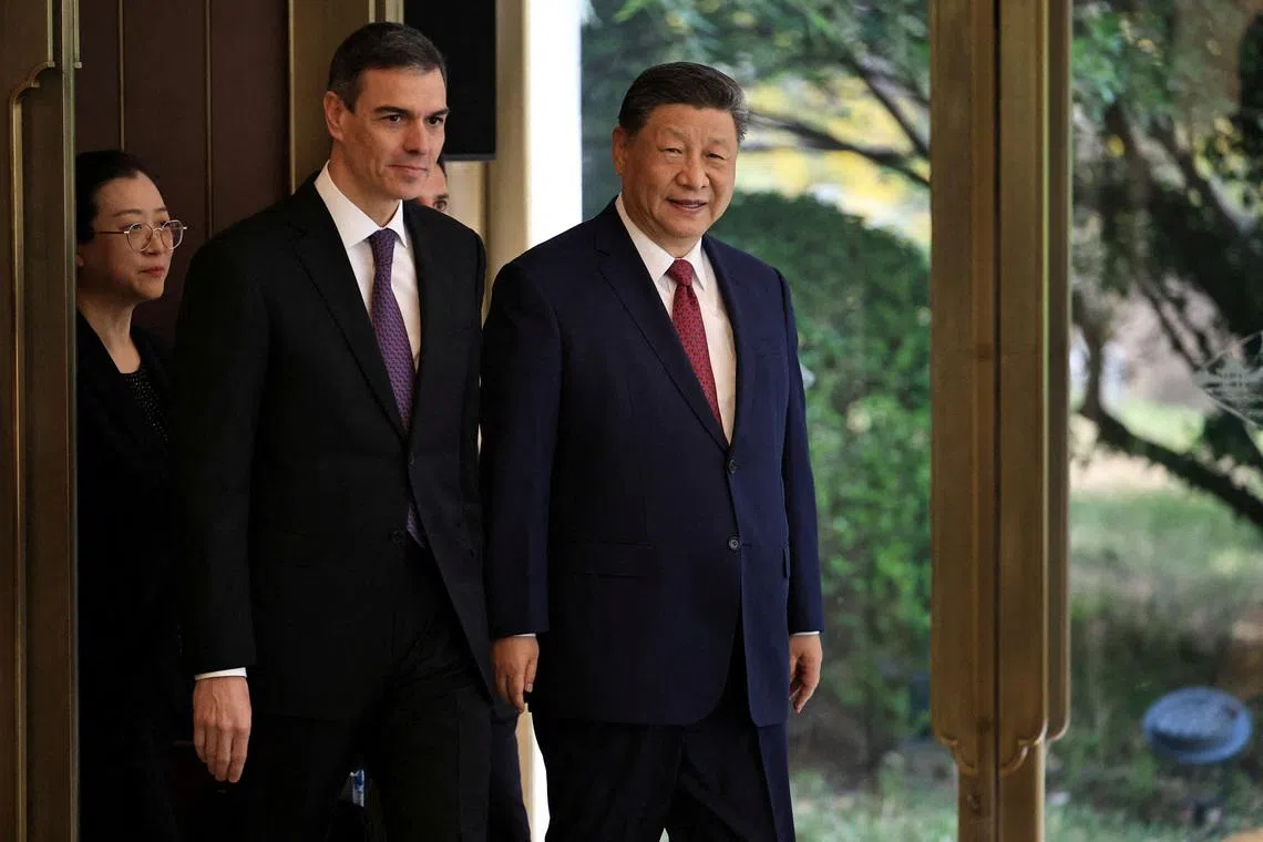 FILE PHOTO: Chinese President Xi Jinping (R) and Spanish Prime Minister Pedro Sanchez (L) arrive to a bilateral meeting at Diaoyutai Guest House in Beijing, China, 11 April, 2025.  ANDRES MARTINEZ CASARES/Pool via REUTERS/File Photo