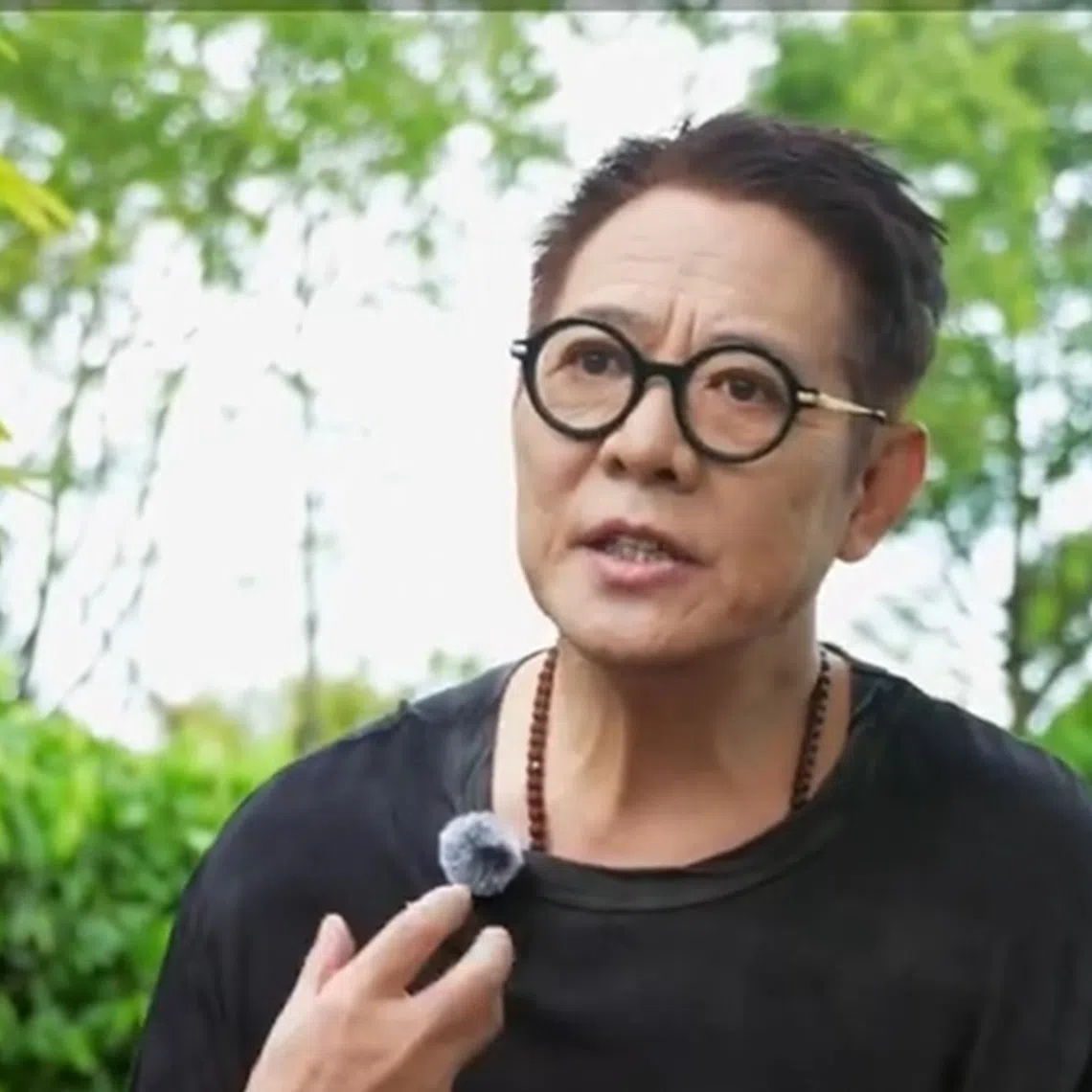 Jet Li turned off beauty filters in his latest video on social media, where he refuted rumours that he had gone for a heart transplant or blood transfusion.