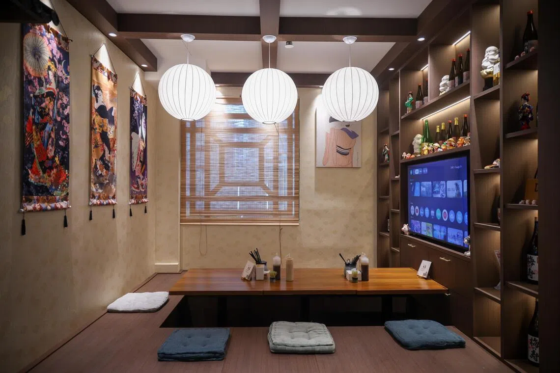 The cosy private section of Tonkatsu Daiki.